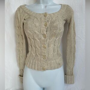 SOLD Abercrombie & Fitch cable knit sweater